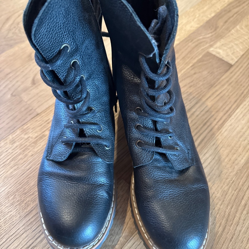 Made in Spain combat  Leather boots - Picture 2 of 7
